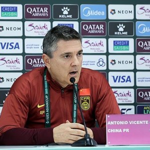 世界杯主办国家-U23国足主帅安东尼奥：中日足球之间的差距巨大，明天必将竭尽全力，我们会让特别的事情发生